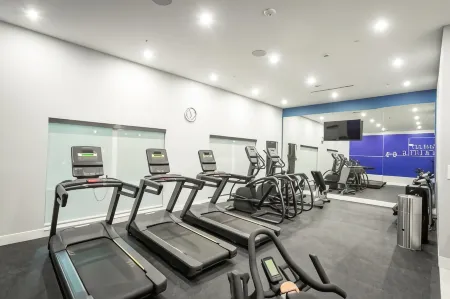 Holiday Inn Express & Suites WACO DOWNTOWN by IHG