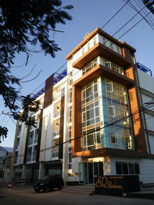 The SR Residence Lampang Hotels in Suan Dok