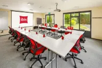Ibis Coventry South Hotels in Coventry