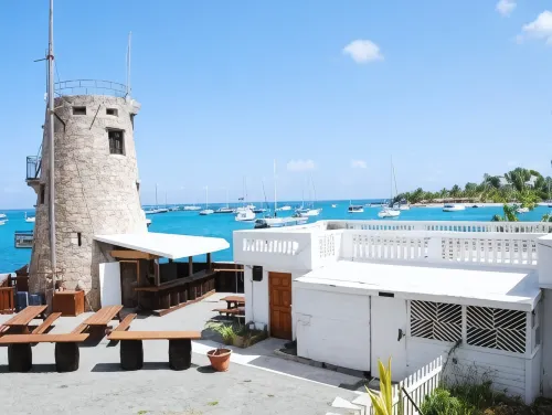 Club Comanche Hotel, St. Croix Hotels in Northcentral