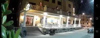 Hotel Dora