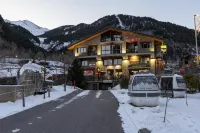 Apartaments Sant Moritz Hotels in 