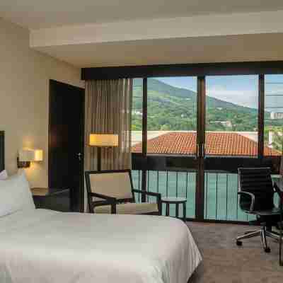 Hilton San Salvador Rooms