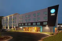 Tru by Hilton Farmville Hôtels à : Comte du Prince-Edouard