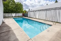 Howard Johnson by Wyndham Spokane Hotels in Spokane