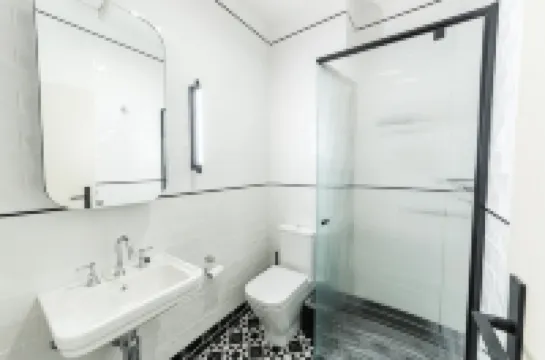 โรงแรมอายร์ ไวอัลลา