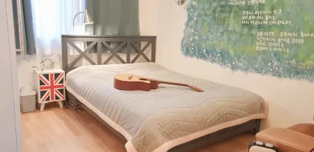 Samcheok Ecclesia's Morning Guest House Отели рядом с достопримечательностью «Cave Mystery Hall»