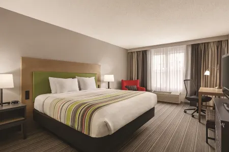 Country Inn & Suites by Radisson, Beaufort West, SC Отели рядом с достопримечательностью «Spanish Moss Trail»