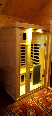 Authentic ADK cabin minutes to Rail Trail, mountains, Lake Placid! Отели в г. Саранак Лейк