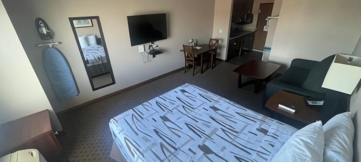 Bell's Extended Stay and Suites Hotele w: Saint Robert