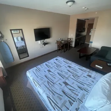 Bell's Extended Stay and Suites