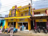 Sangkapura Homestay Hotel di Kabupaten Gresik