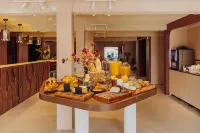 Hotel Melba - breakfast