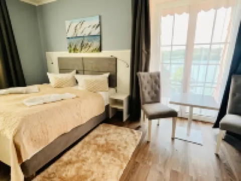 Strandhotel Vier Jahreszeiten Buckow Hotels in Markisch-Oderland