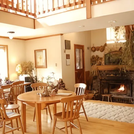 COUNTRY INN CAMP