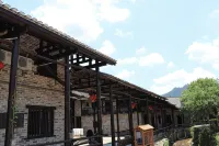 Yueyang Qianyitang Homestay - servizio colazione