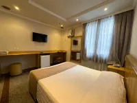 Saionara Hotel