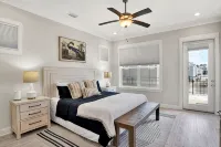 Pool, Walk To Beach & Restaurants, Firepit, 4BR + Bunks, Summer Salt Amenities - บังกะโล