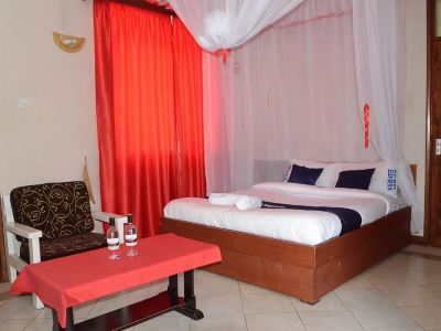 Hotel Senate Juja