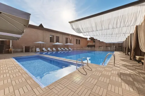 Ichan Qal'a Premium Class Hotel - Rooftop Pools
