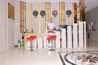Zhangye Huishang Business Hotel - balcony