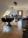 Spacious vacation apartment for up to 8 people, within walking distance of the center.