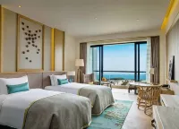 Dalian Crown Platinum Sunrise Scenic Hotel (Jinshitan Resort Jinshitan Happy Coast)