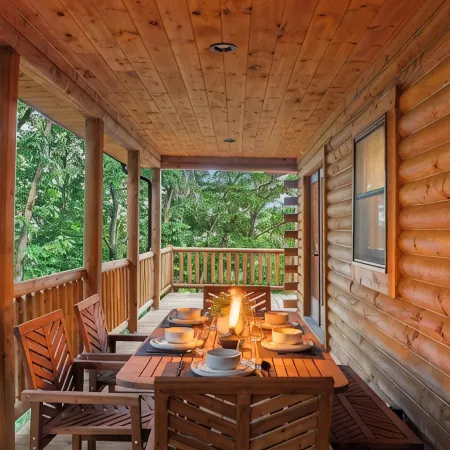 New Build! Log Cabin with Hot Tub in Wintergreen