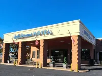 Suite Dreams Hotel Hotels in Coles County