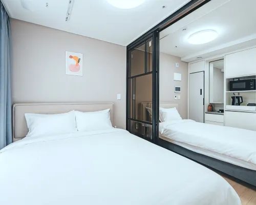 เอช อเวนิว สถานีซาซัง เรสซิเดนซ์โฮเทล โรงแรมใกล้Deokpo-dong