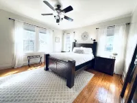Green Acres - Putting Green, King Bed, Close to Downtown
