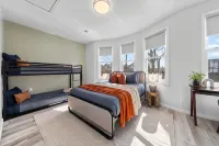 NYC Neighbor Duplex Delight 35 mins w/ Parking - Boutique
