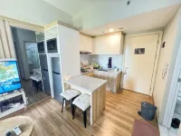 3BR Mtown near Summarecon - 2-Star