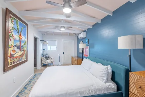 Grand Maloney Hotel