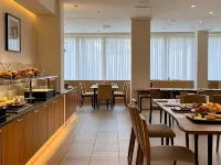 Chenduo Hotel (Shenzhen Luohu Port Vientiane City) Hotels near The Mixc