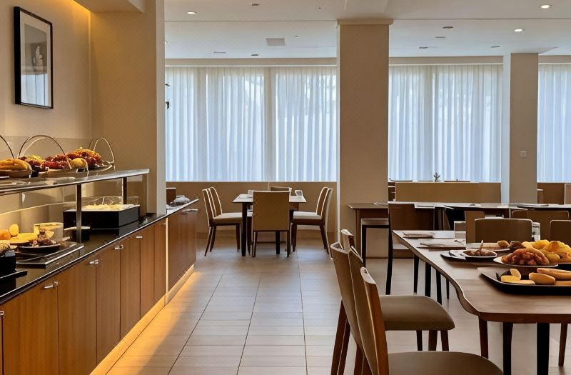Chenduo Hotel (Shenzhen Luohu Port Vientiane City)