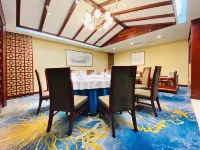 JingHang Holiday Hotel - breakfast