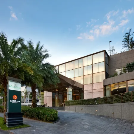 Evergreen Resort Hotel (Jiaosi)