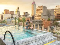 City Centro by Marriott Ciudad de México トーレ・ラティノ周辺のホテル