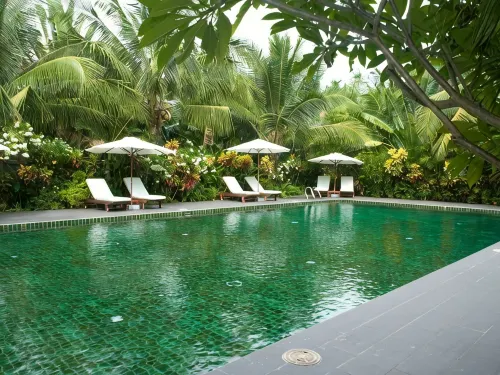 Cham Villas Boutique Luxury Resort - 4-Star