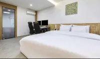 Pacific Hotel