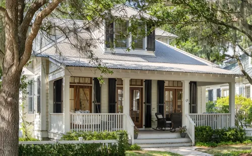 Updated Wilson Village 4 Bedroom Cottage  Amenity access available