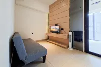 Splendid 1BR at Carstensz Residence By Travelio - Boutique