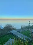 Cozy Lake House on Oneida with Waterfront Access