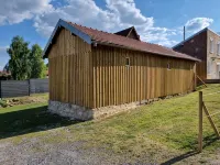 La Germaine - wooden shack in the countryside - บังกะโล