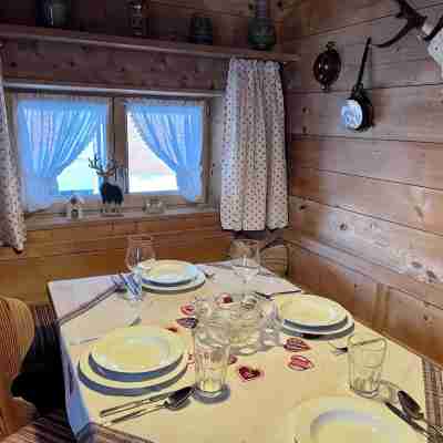 Ferienwohnung mit Tollen Bergblick. Haustierfreundlich! Dining/Meeting Rooms