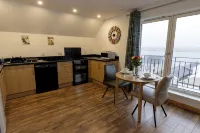 Lerwick Penthouse Apartment - Wifi