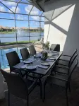 Newly Remodeled Gated Resort Community Home Minutes to Beaches & 5th In Naples - Wi-Fi