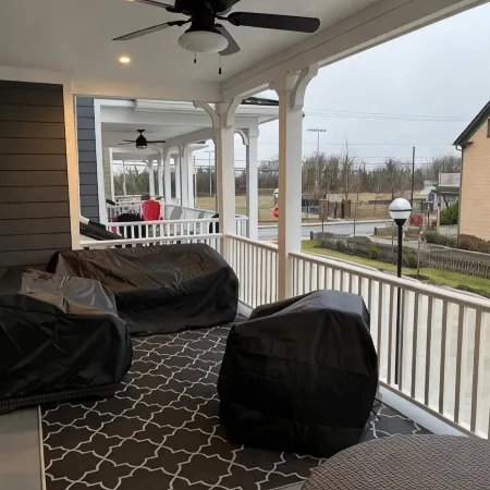 Full new townhome in historic Cape May w/ Elevator!