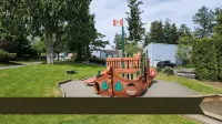 Relaxing retreat at Pacific Shores Resort Condo 1 Bedroom + Kitchen